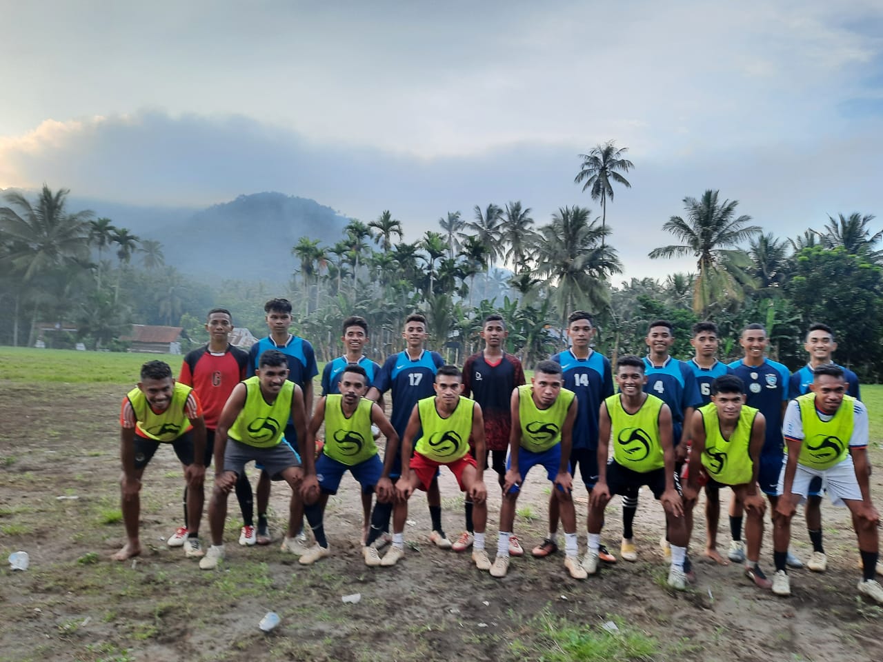 Team Sepak Bola Sekolah