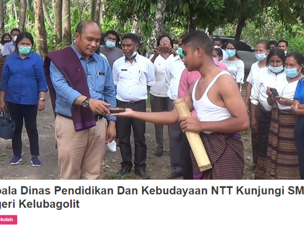 Kunjungan Kepala Dinas Pendidikan Dan Kebudayaan NTT di SMA Negeri Kelubagolit